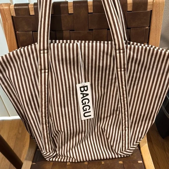 BAGGU Cloud Bag NWT Brown Stripe - Picture 1 of 1